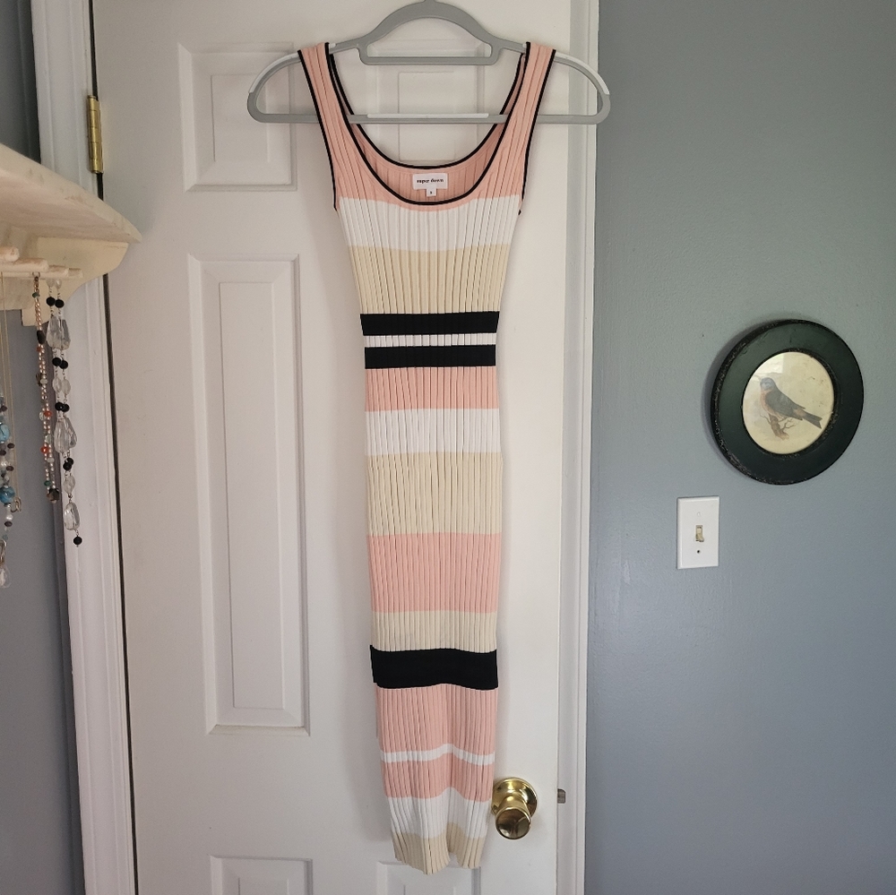 EUC Sleeveless Ribbed Midi Dress by Superdown
